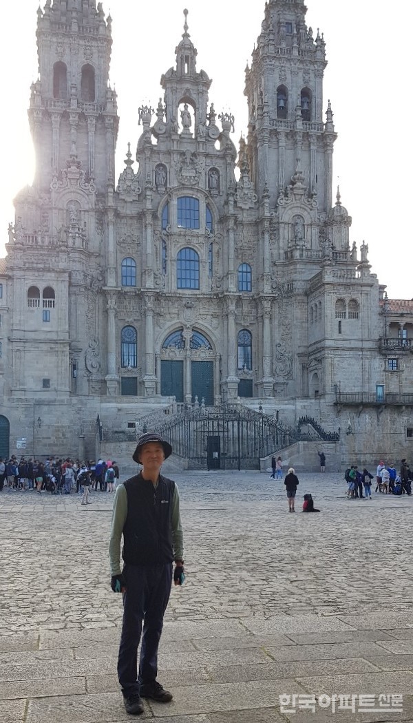 33일간의 순례가 드디어 끝이 났다. 순례길 위에서 만난 모든 인연들에게 마음 깊이 감사의 인사를 전한다.