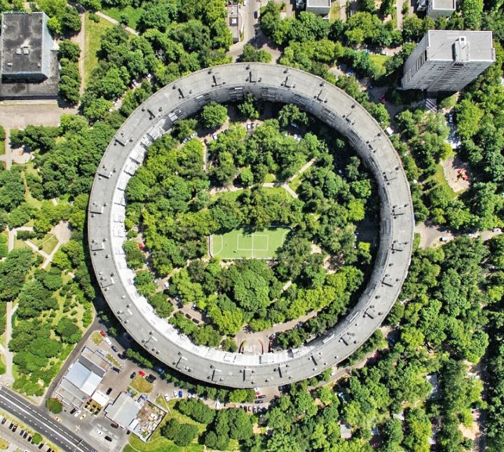 하늘에서 내려다 본 모스크바의 베이글 하우스/출처 : Senses Atlas