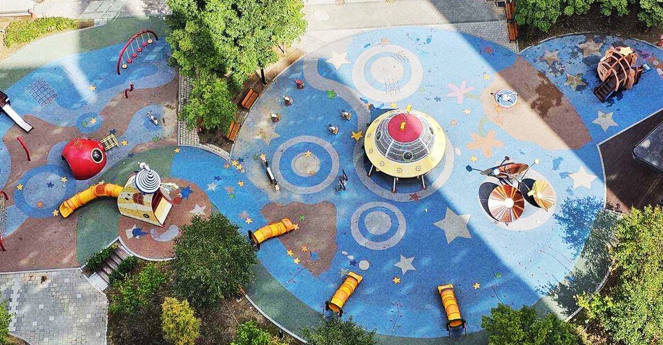 충남 천안스마일시티 효성해링턴플레이스아파트의 놀이터가 올해 우수 어린이놀이시설로 선정됐다.