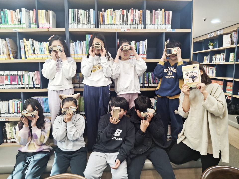 경기 하남시 감일한라비발디2차아파트 별나무작은도서관이 1월 겨울방학 자기 주도 독서 챌린지 프로그램을 운영해 입주민들의 칭찬을 받고 있다. /감일한라비발디2차 제공