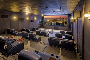 [아파트 NEW 트렌드] 대형 스크린에 빵빵 사운드…우리 아파트 영화관 맞아?